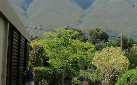 Aanhuizen Guest House